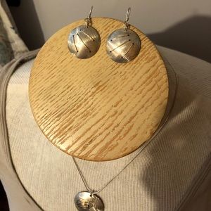 Vinosus Sterling Earring & Necklace set